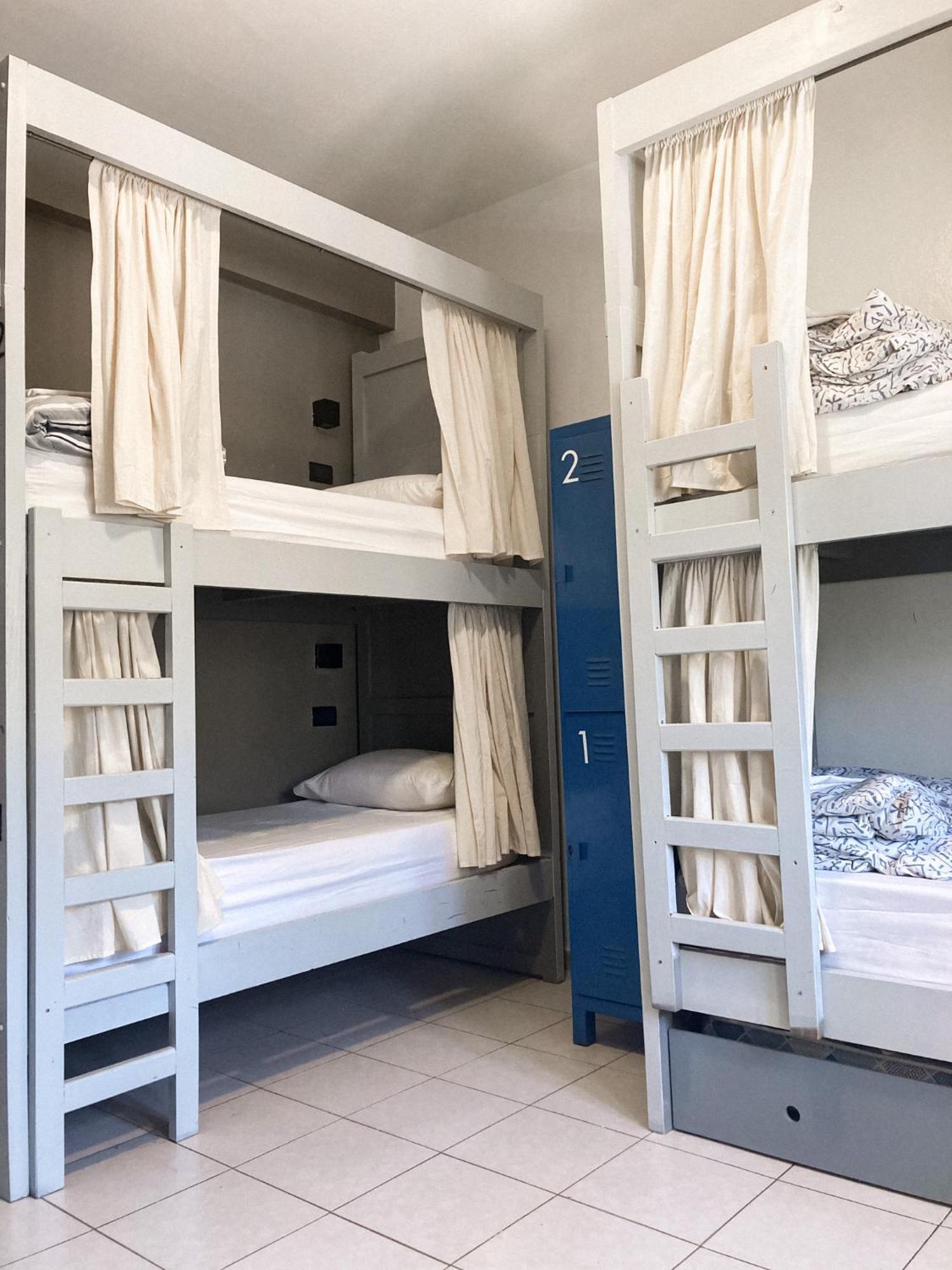 Gorilla Hostel Mendoza Szoba fotó